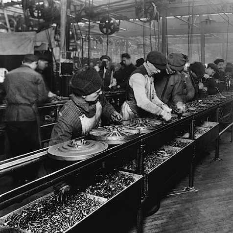 Assembly line henry ford invented